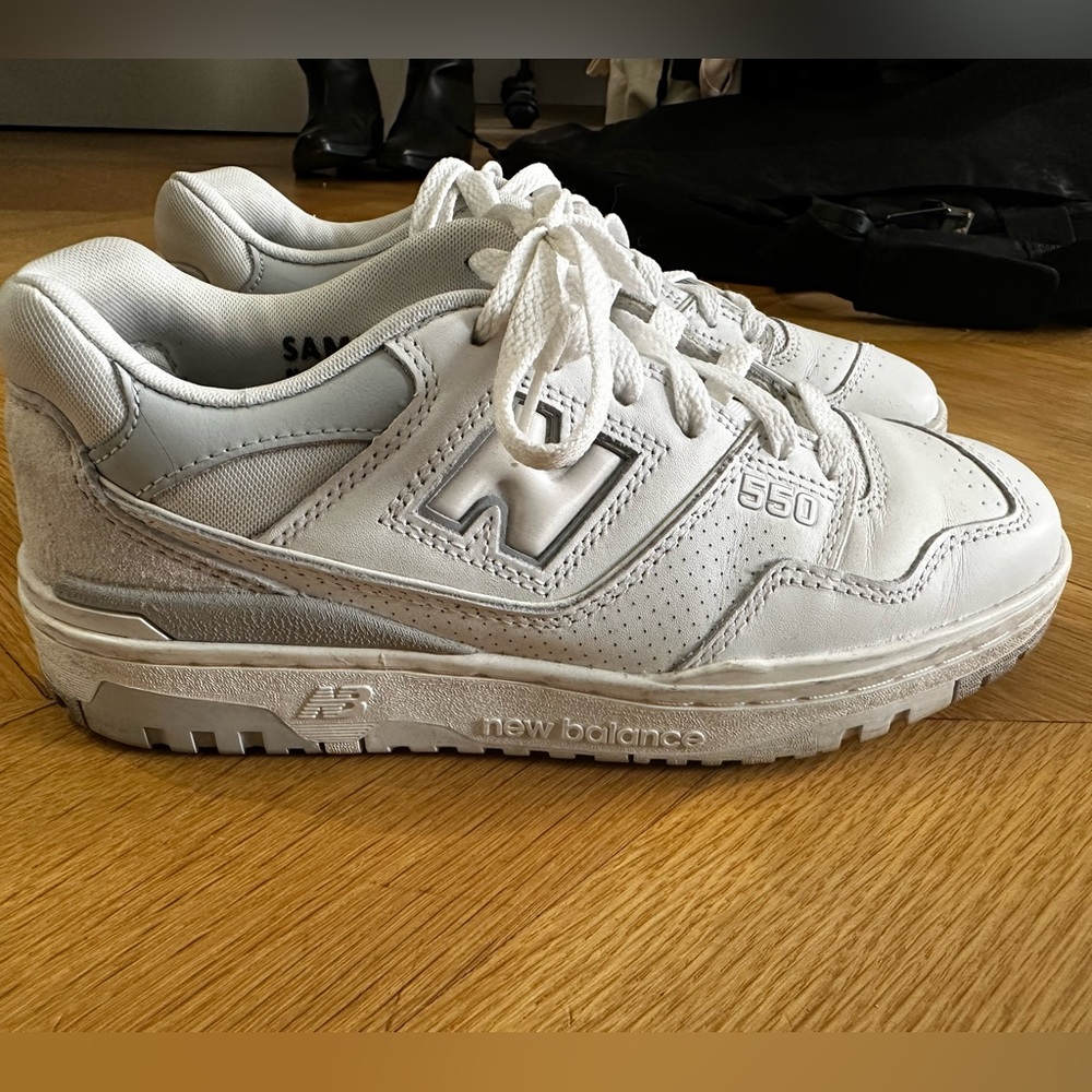 Women’s New Balance 550